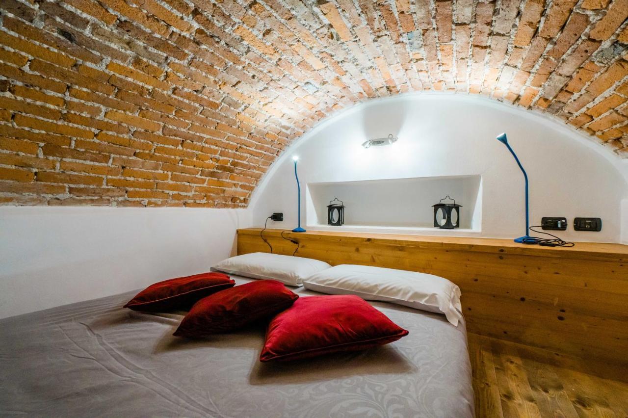 Feel - Sweet Old Town Apartment Бергамо Екстериор снимка