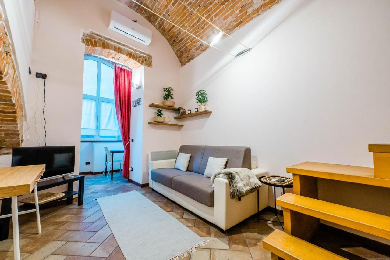 Feel - Sweet Old Town Apartment Бергамо Екстериор снимка